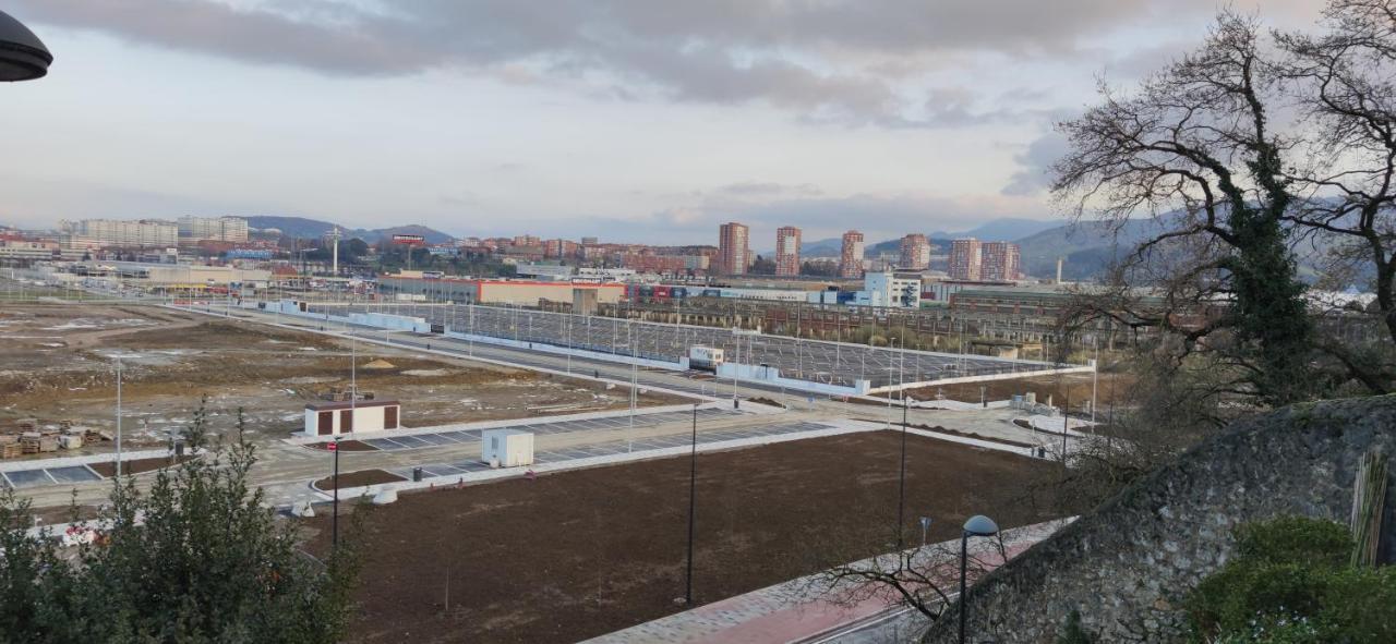 ホテル Montero Sestao Bilbao Trapagaran エクステリア 写真