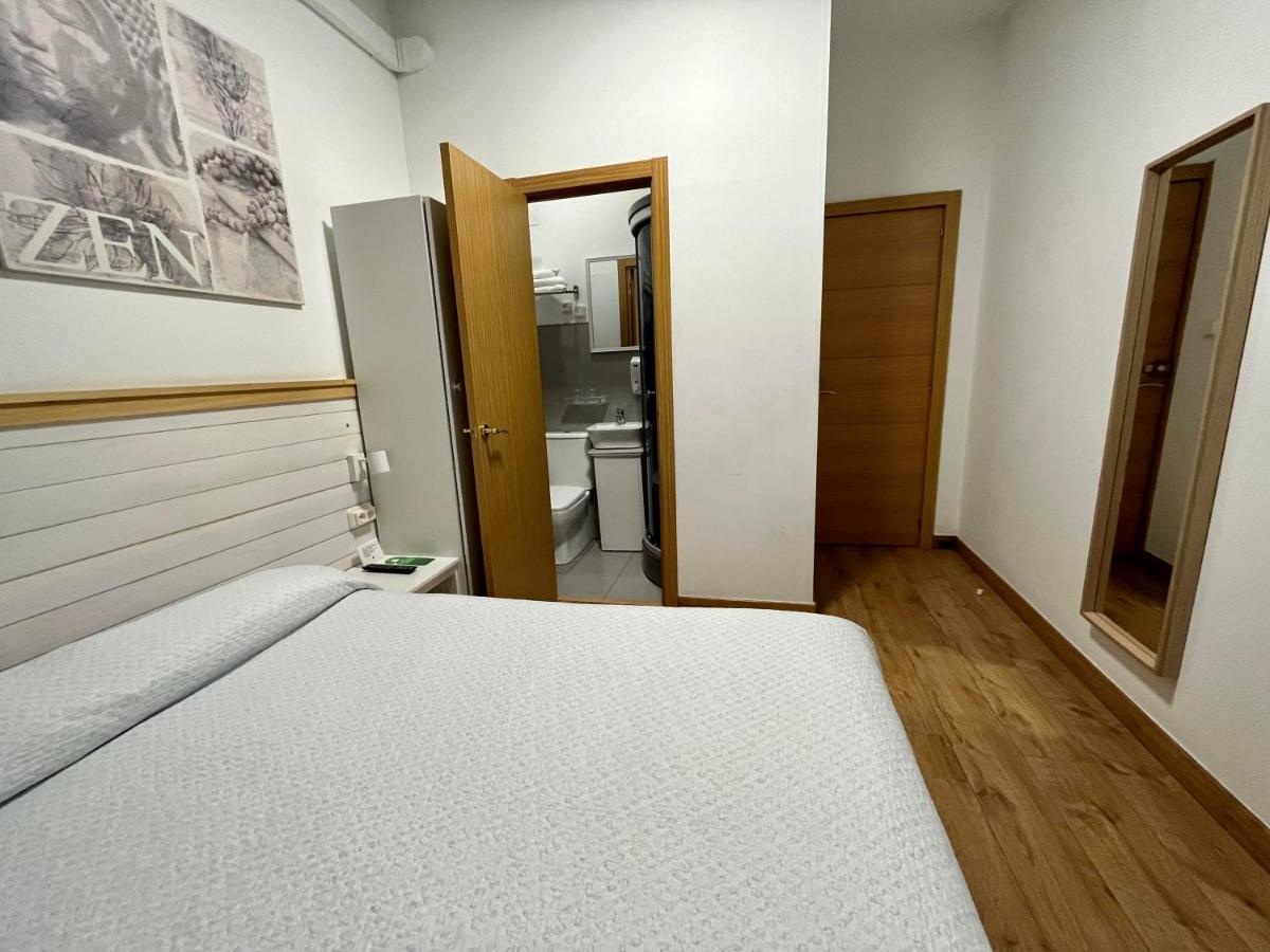 ホテル Montero Sestao Bilbao Trapagaran エクステリア 写真
